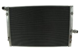 Jäähdytin: VW Golf V, VI GTI